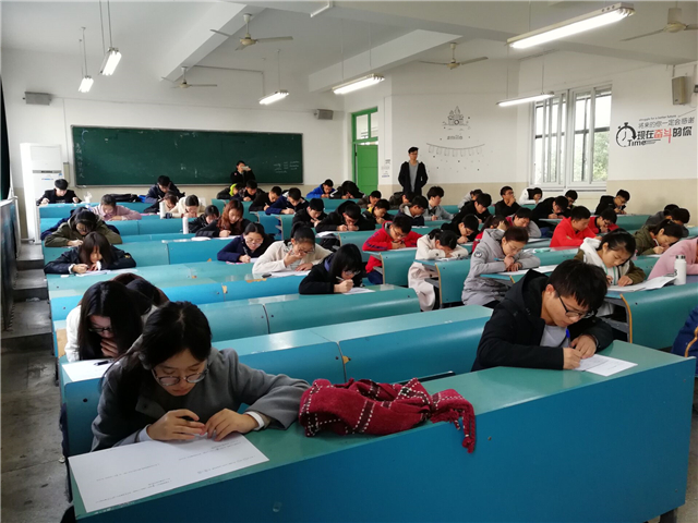 黑料正能量